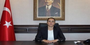 burdurun ilk kadin valisi tulay baydar bilgihan oldu tulay baydar bilgihan kimdir