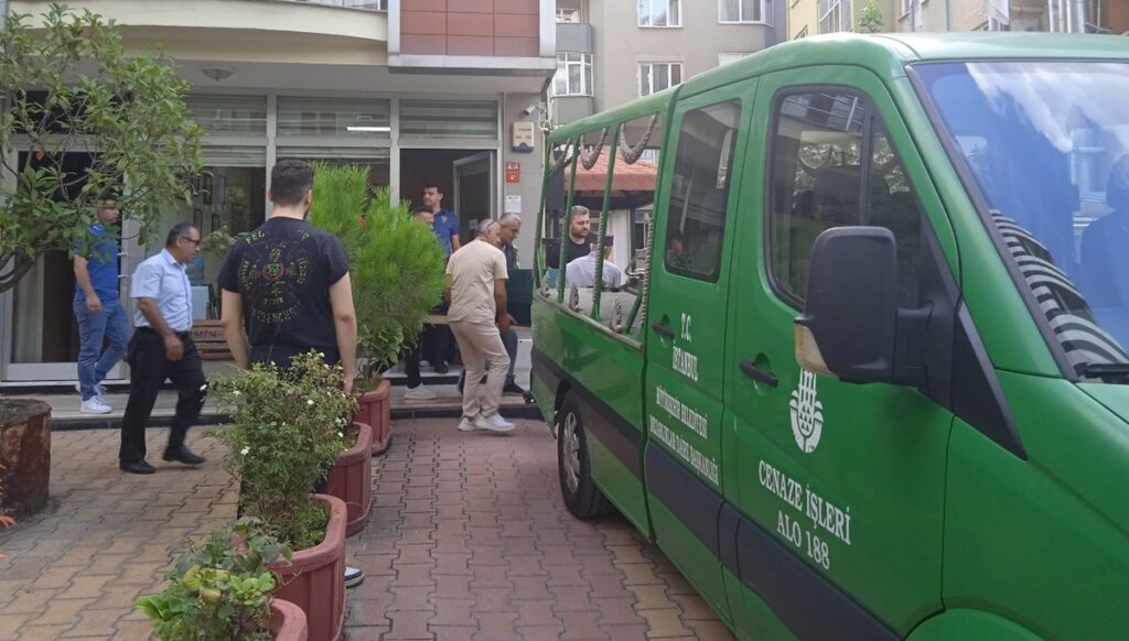 istanbulda ozel ogrenci yurdunda supheli olum
