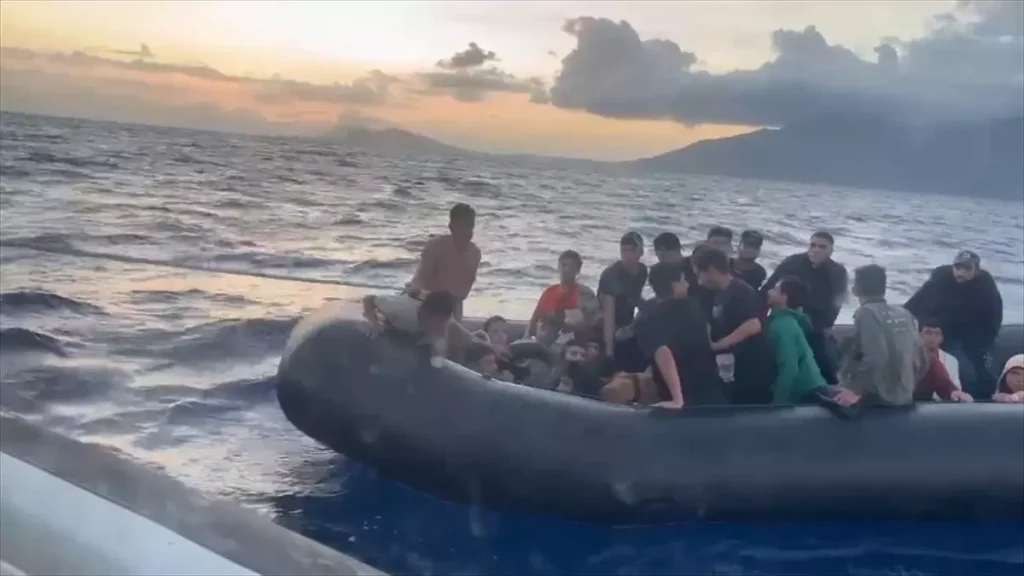 mugla aciklarinda suruklenen bottaki 35 duzen 17827949 amp